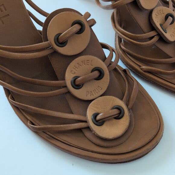 Auth Chanel Brown Leather Strappy Slides Heels Mules Sandals Spellout Size 37 - Picture 12 of 12